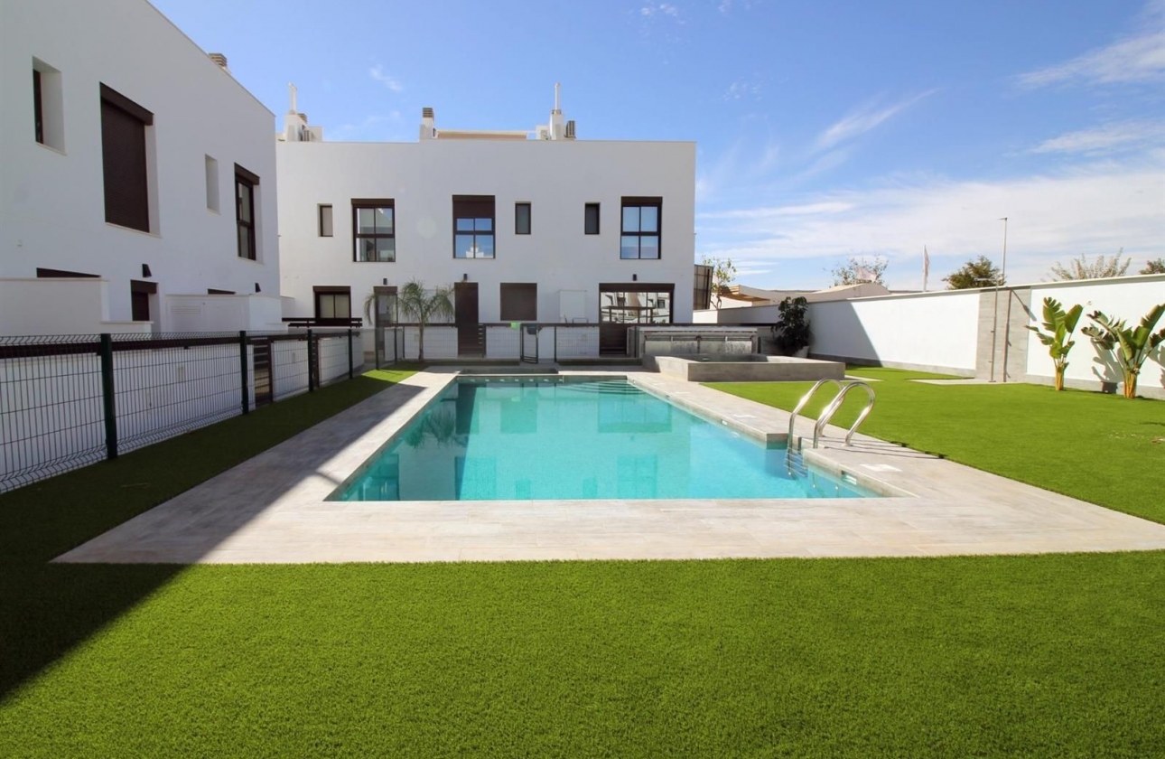 Resale - Villa - Pilar de la Horadada