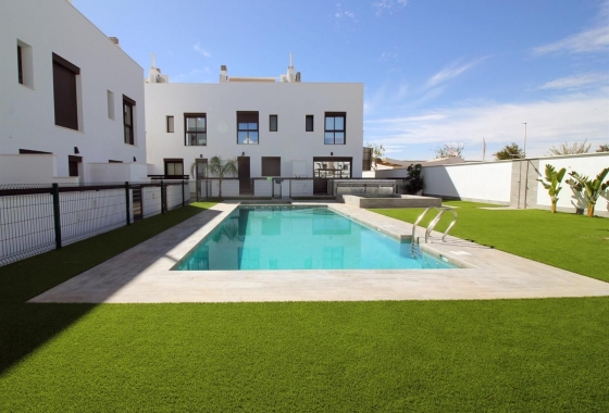 Resale - Villa - Pilar de la Horadada