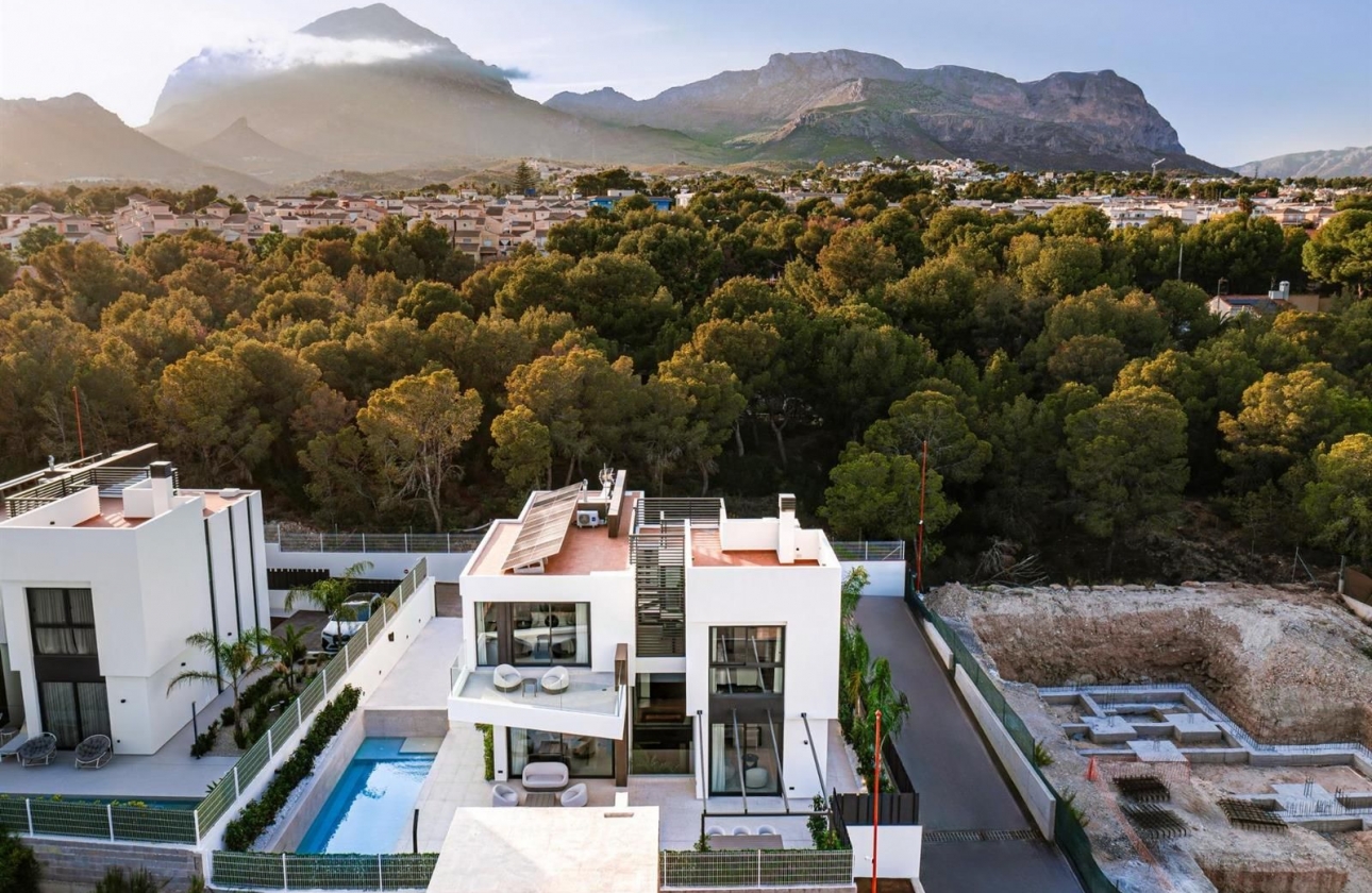 Resale - Villa - La Nucia