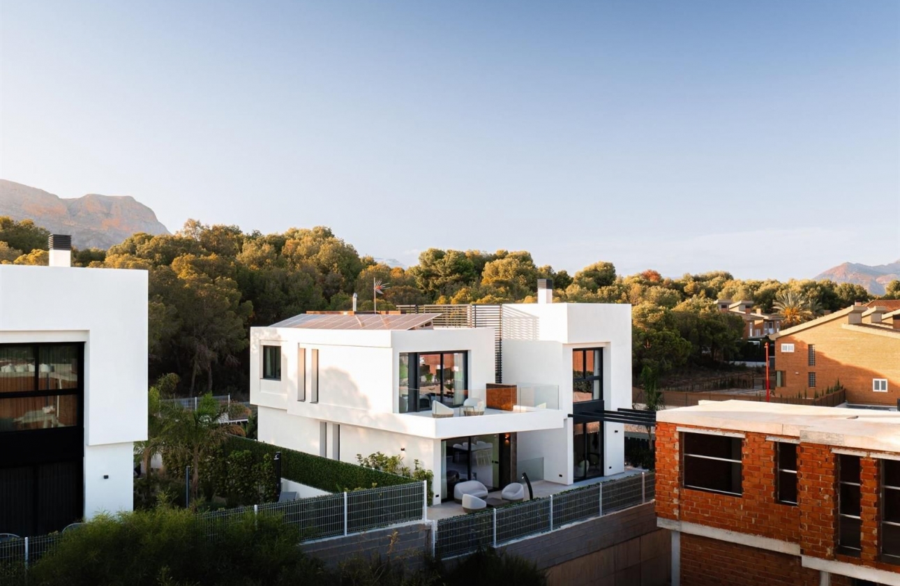 Resale - Villa - La Nucia