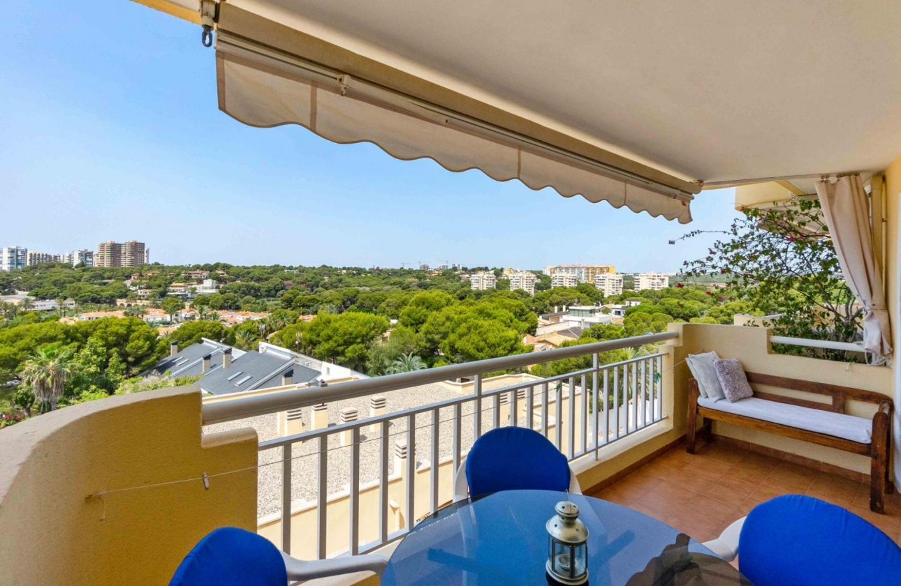 Resale - Apartment - Orihuela Costa - Campoamor