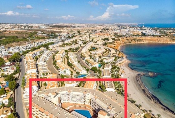 Resale - Apartment - Orihuela Costa - Campoamor