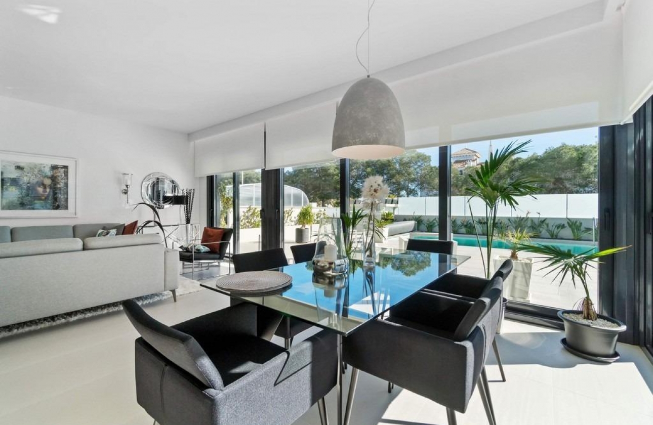 Resale - Villa - Orihuela Costa - Campoamor