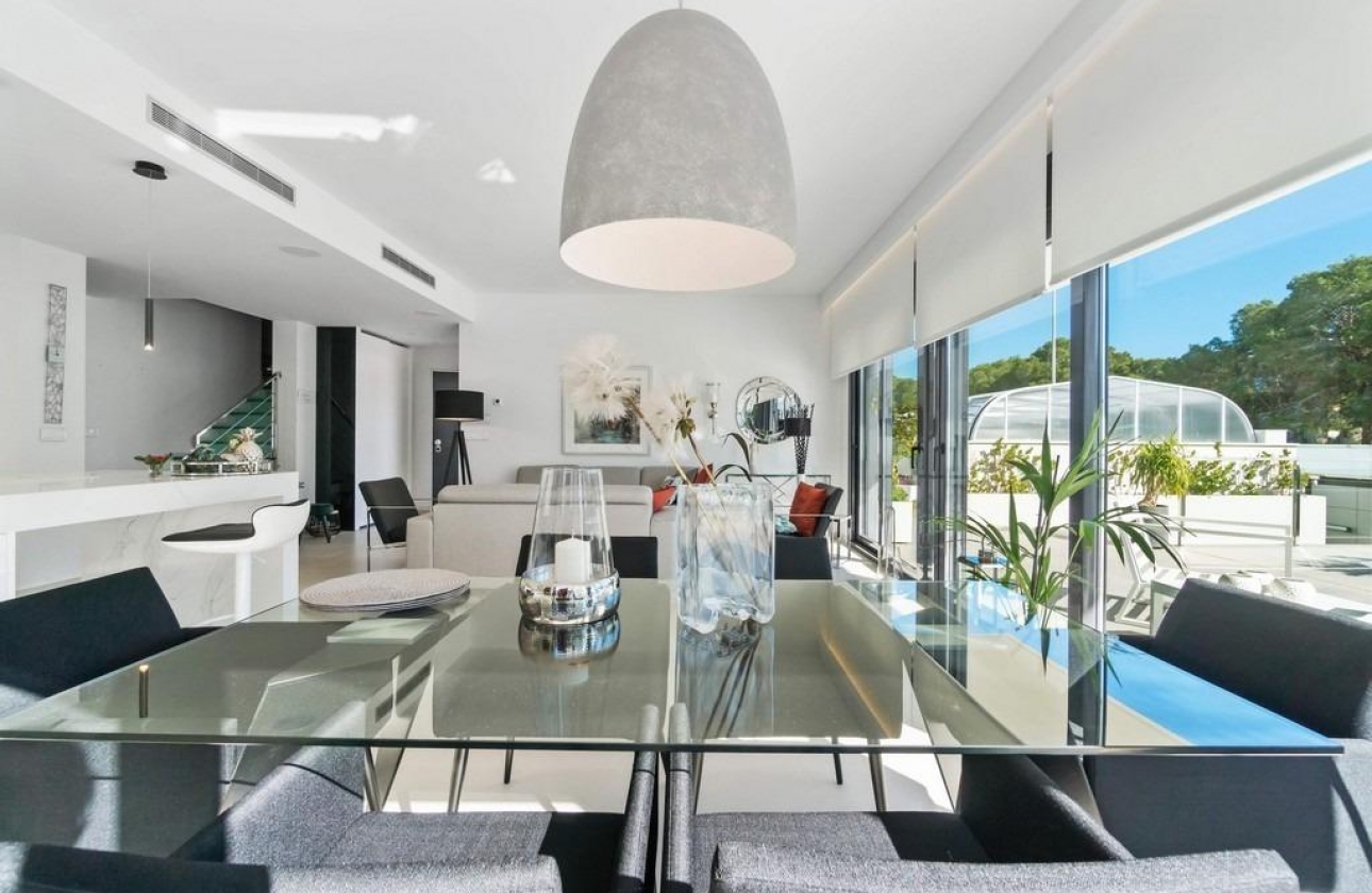 Resale - Villa - Orihuela Costa - Campoamor