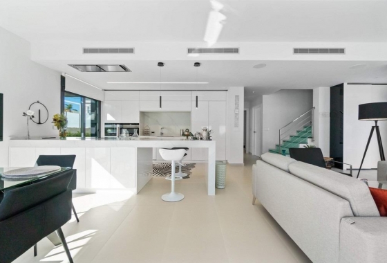 Resale - Villa - Orihuela Costa - Campoamor