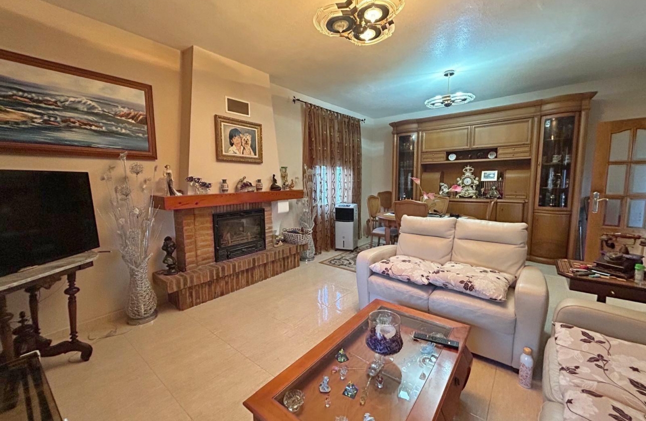 Wiederverkauf - Villa - Orihuela Costa - Altos de Campoamor