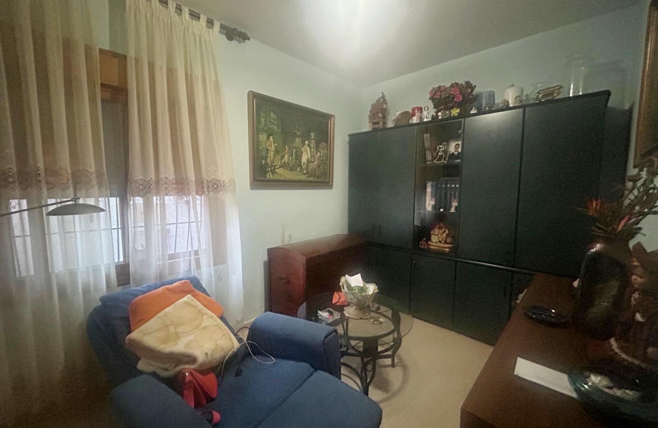 Wiederverkauf - Villa - Orihuela Costa - Altos de Campoamor