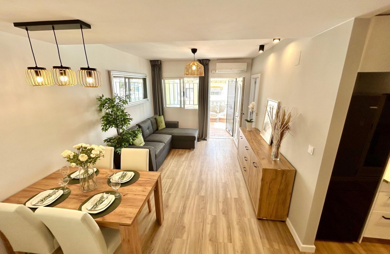 Resale - Townhouse - Orihuela - Urbanización Perla del Mar