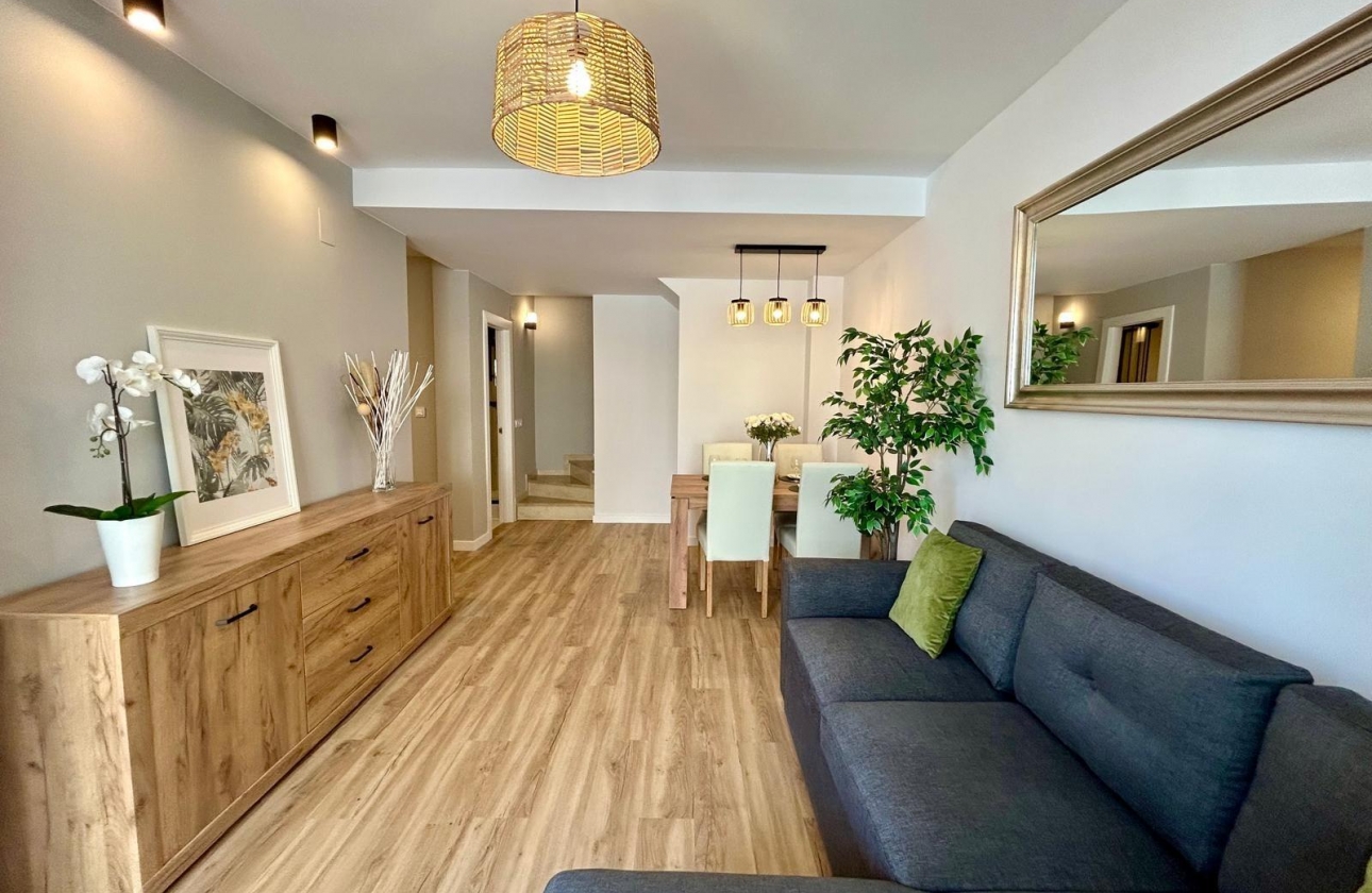 Resale - Townhouse - Orihuela - Urbanización Perla del Mar