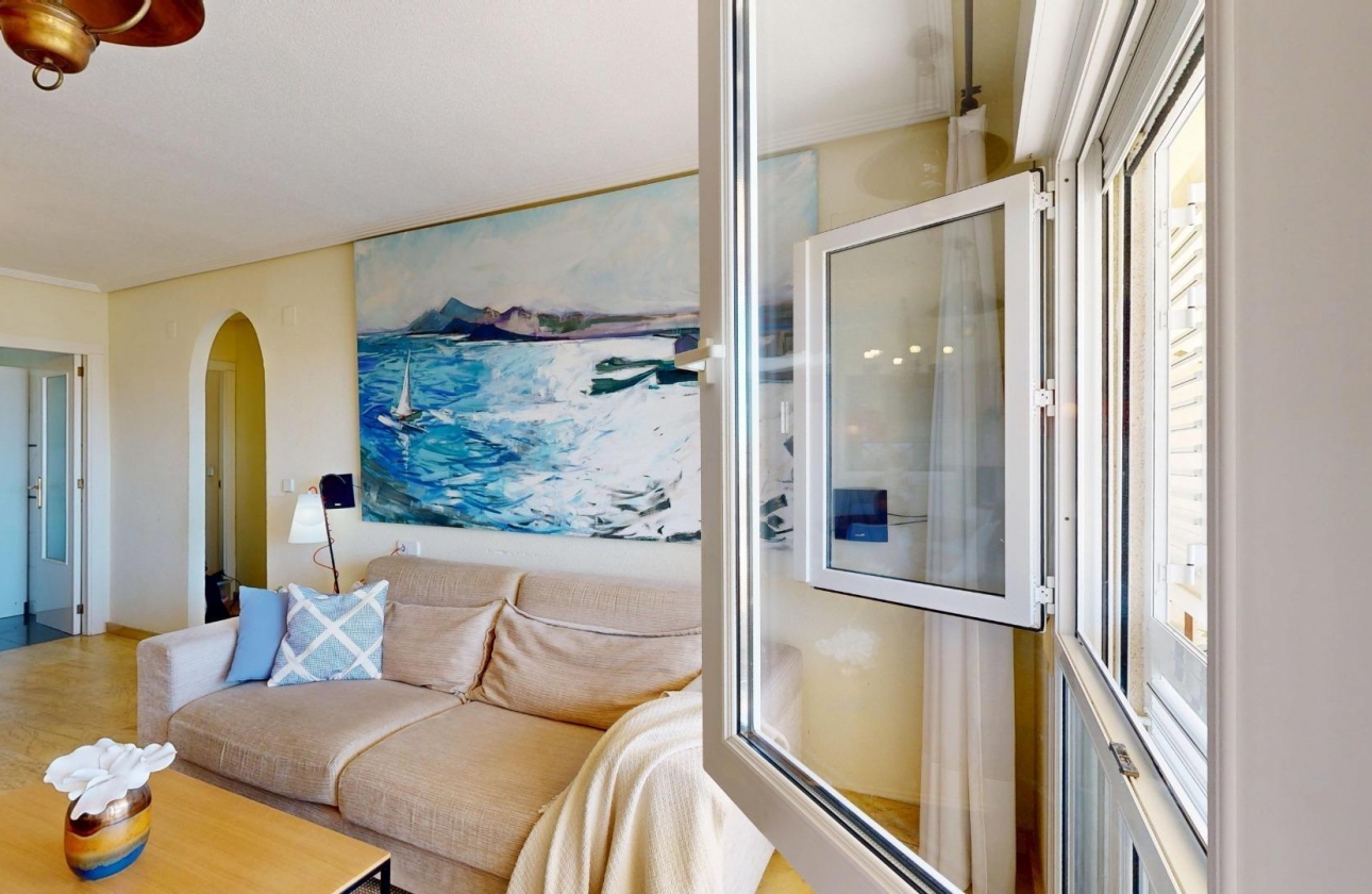 Resale - Apartment - Orihuela Costa - Campoamor