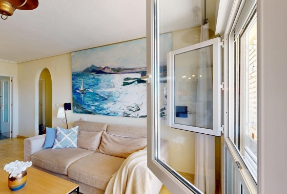 Resale - Apartment - Orihuela Costa - Campoamor