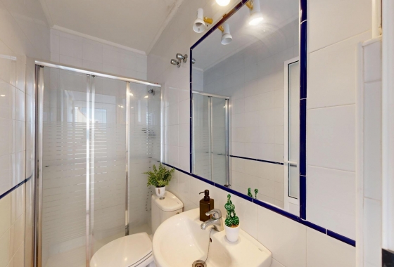 Resale - Apartment - Orihuela Costa - Campoamor