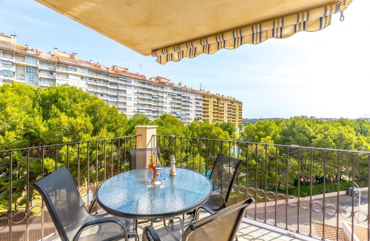 Wiederverkauf - Wohnung - Orihuela Costa - Campoamor