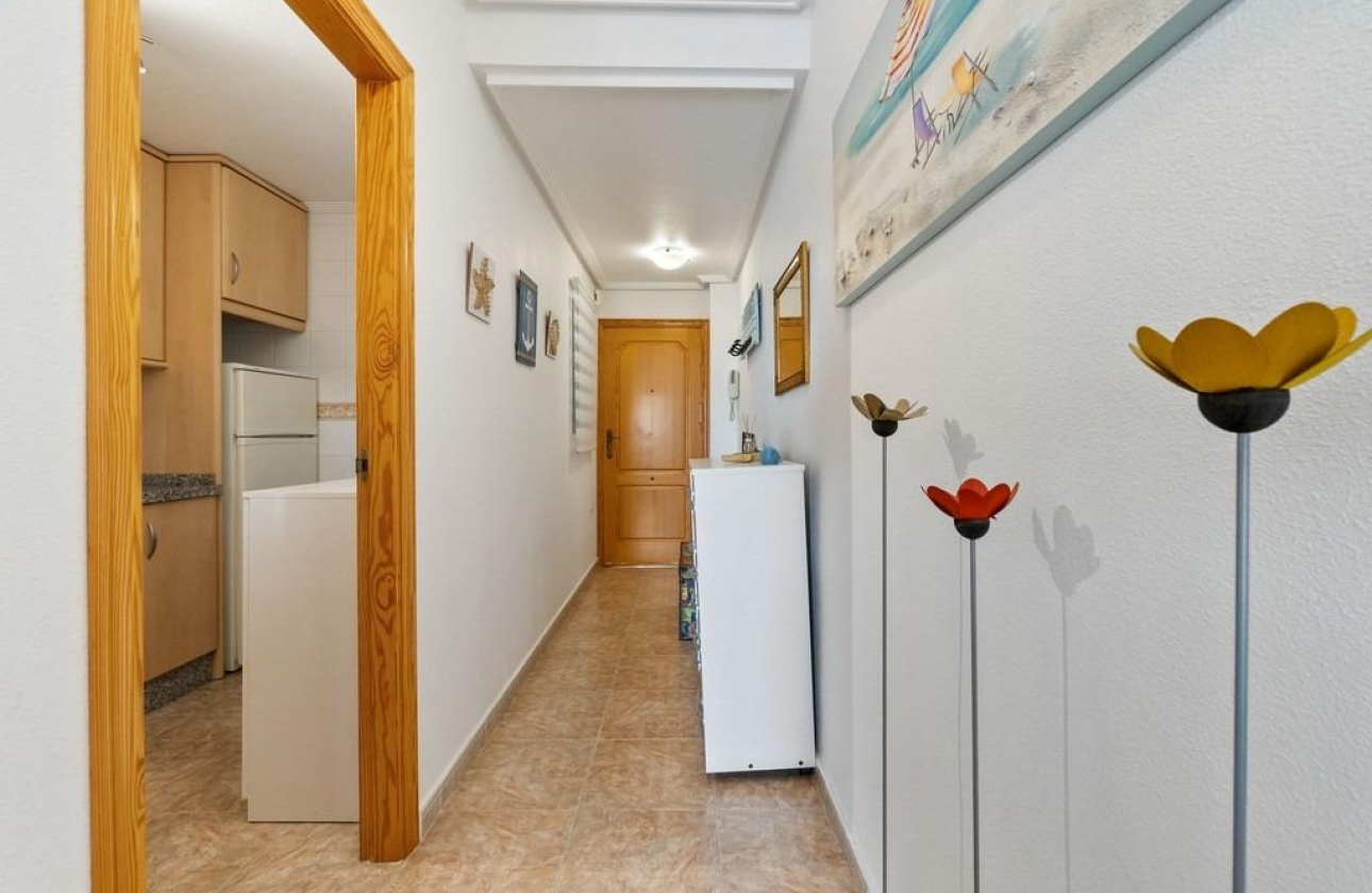 Wiederverkauf - Wohnung - Orihuela Costa - Campoamor