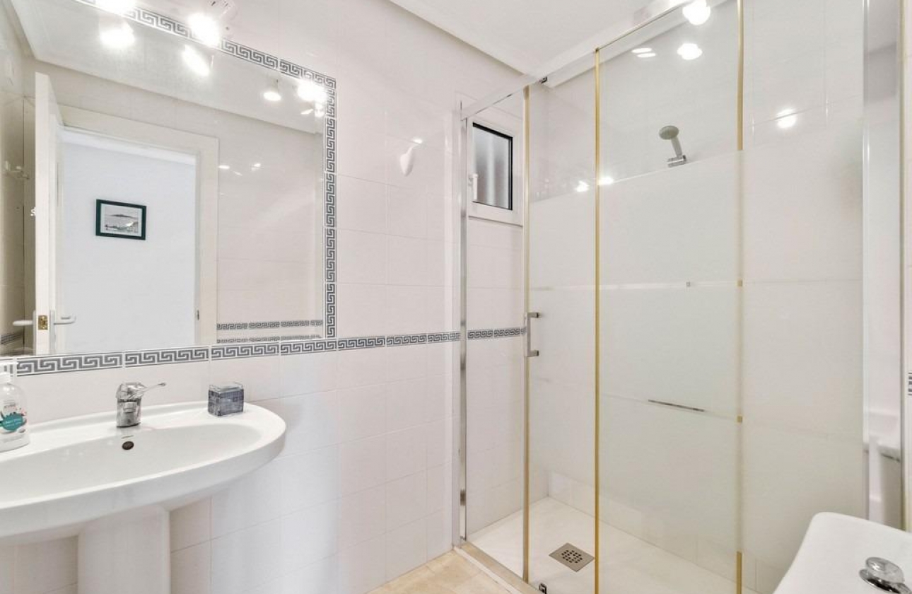 Wiederverkauf - Wohnung - Orihuela Costa - Altos de Campoamor