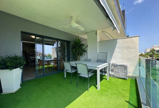 Resale - Apartment - Guardamar del Segura - El Raso