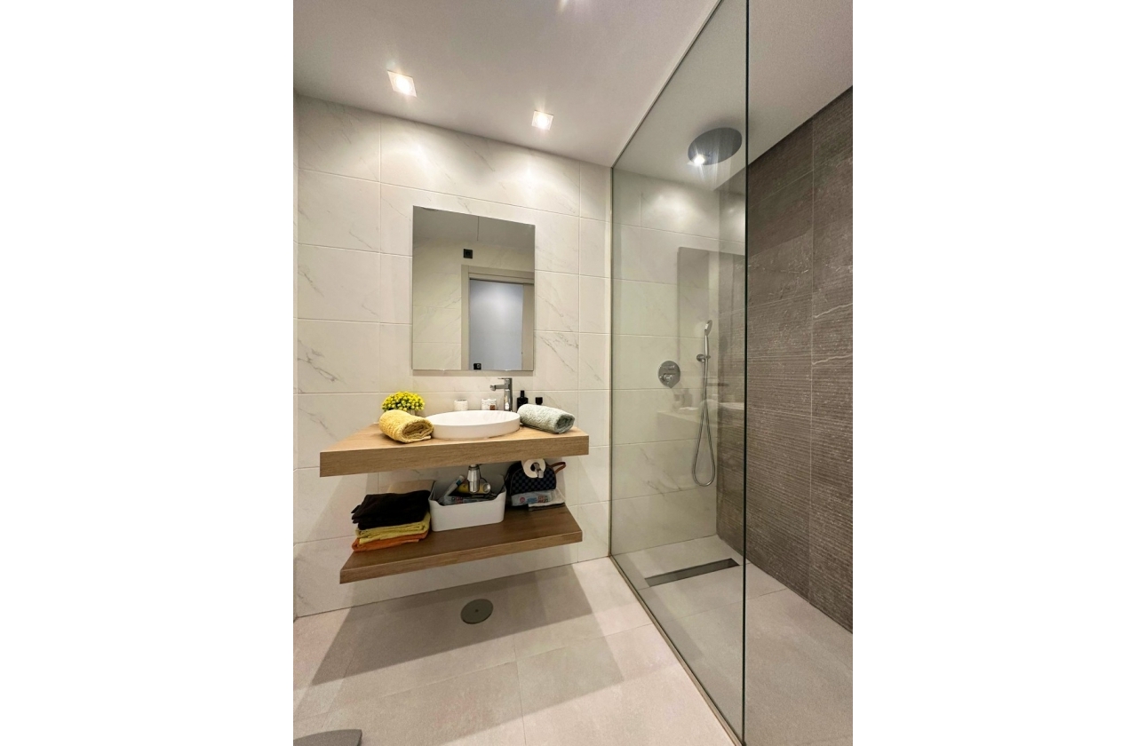 Resale - Apartment - Guardamar del Segura - El Raso