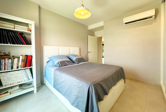 Resale - Apartment - Guardamar del Segura - El Raso