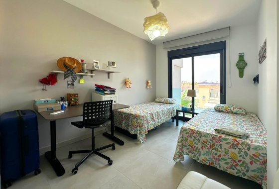 Resale - Apartment - Guardamar del Segura - El Raso