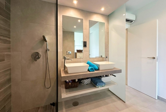 Resale - Apartment - Guardamar del Segura - El Raso