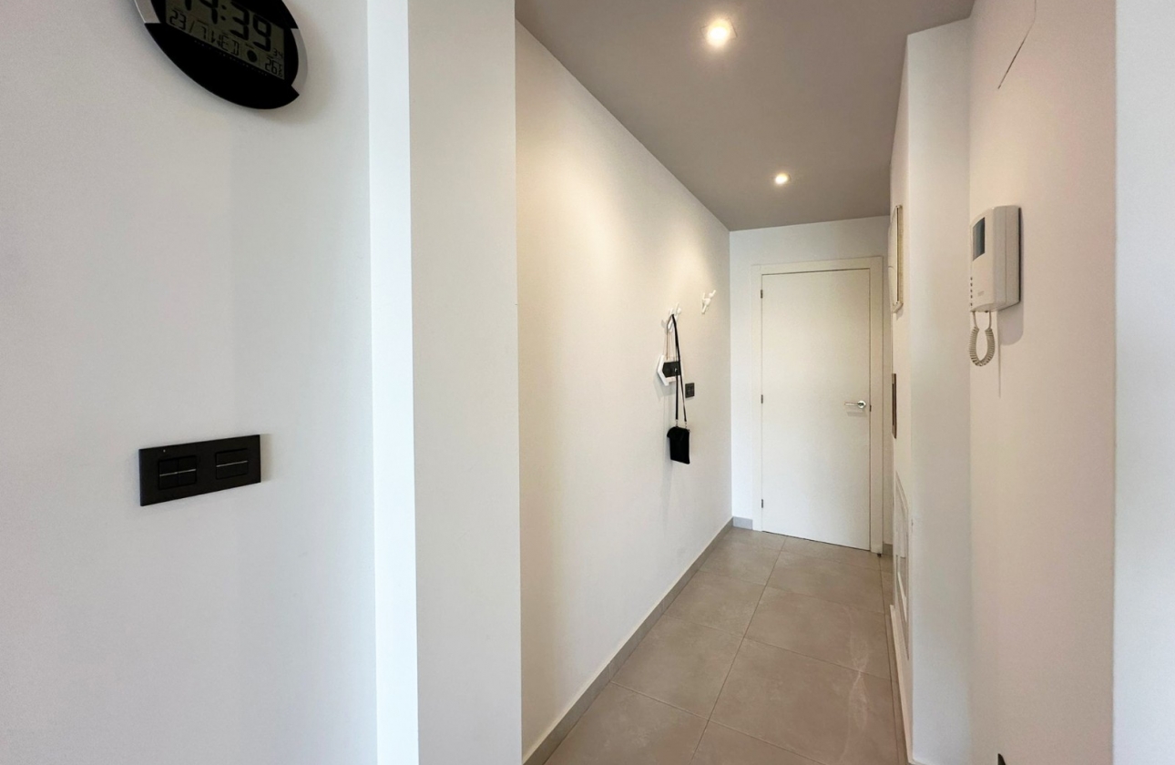 Resale - Apartment - Guardamar del Segura - El Raso