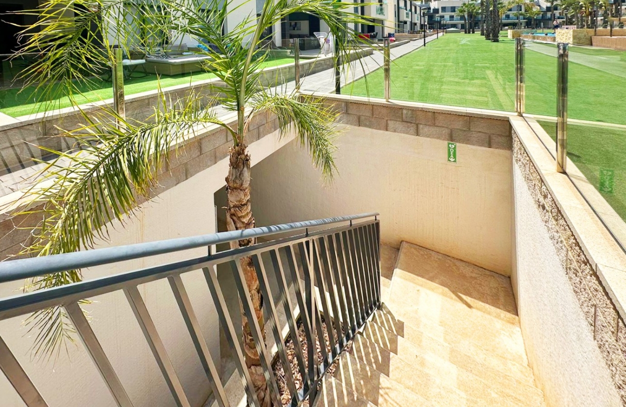 Resale - Apartment - Guardamar del Segura - El Raso