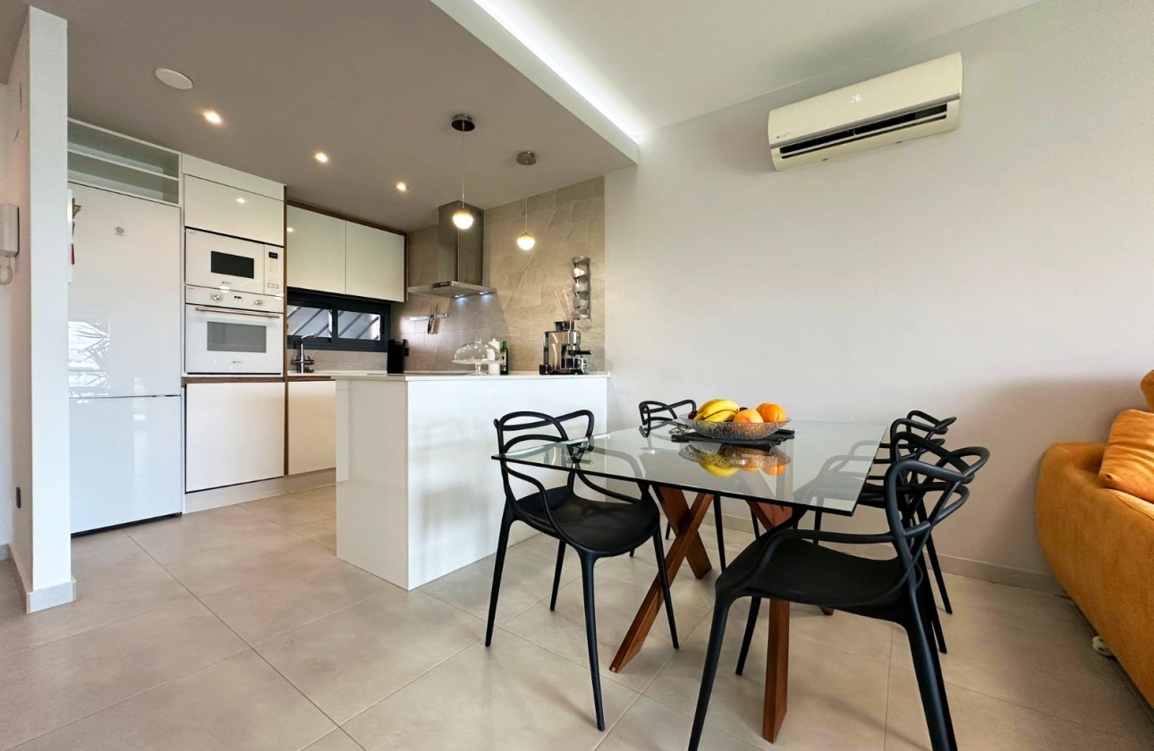 Resale - Apartment - Guardamar del Segura - El Raso