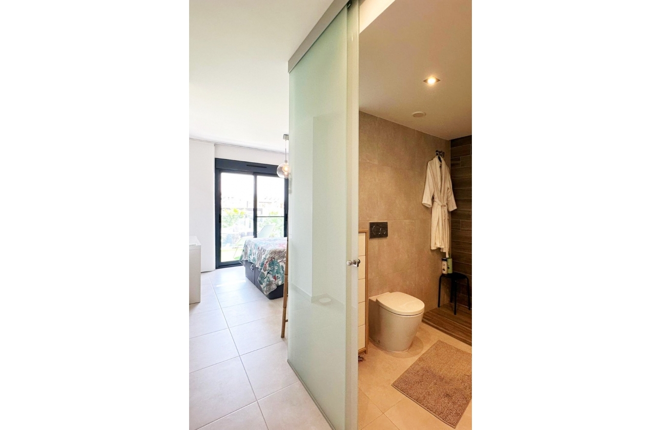 Resale - Apartment - Guardamar del Segura - El Raso