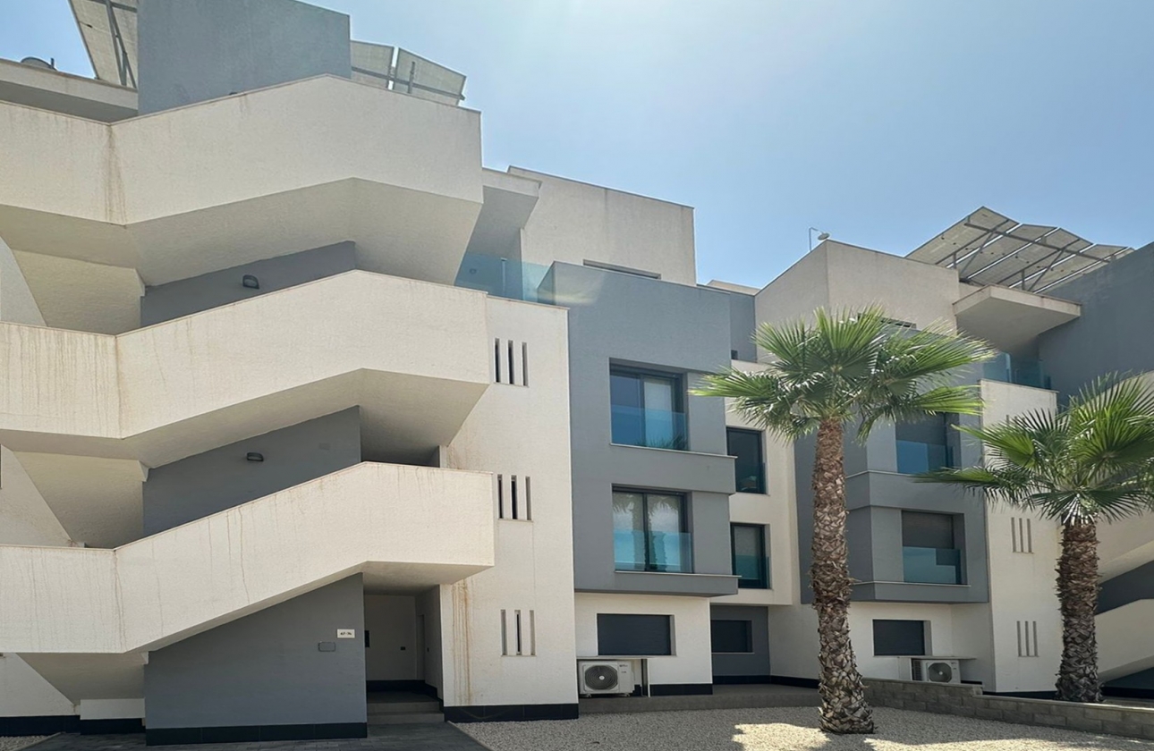 Resale - Apartment - Guardamar del Segura - El Raso