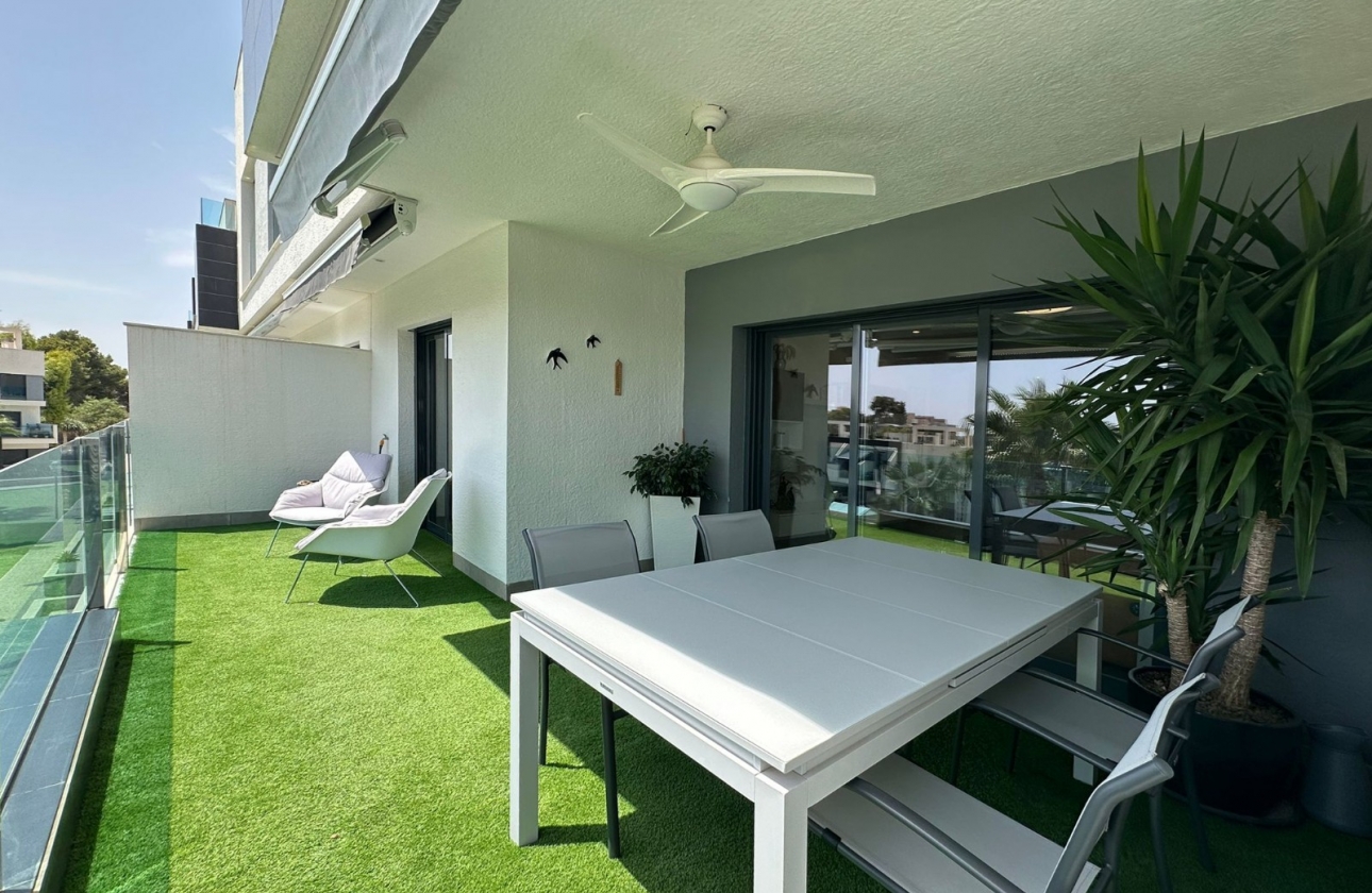 Resale - Apartment - Guardamar del Segura - El Raso