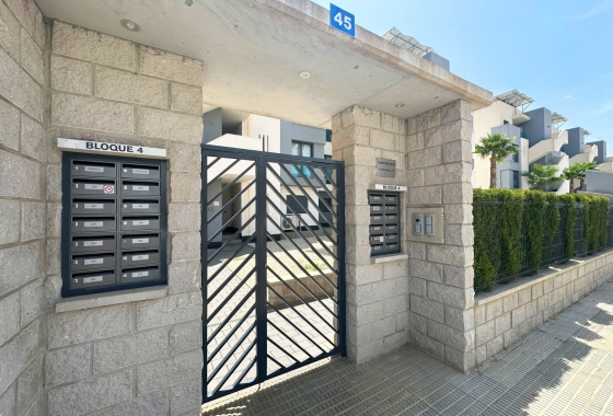 Resale - Apartment - Guardamar del Segura - El Raso
