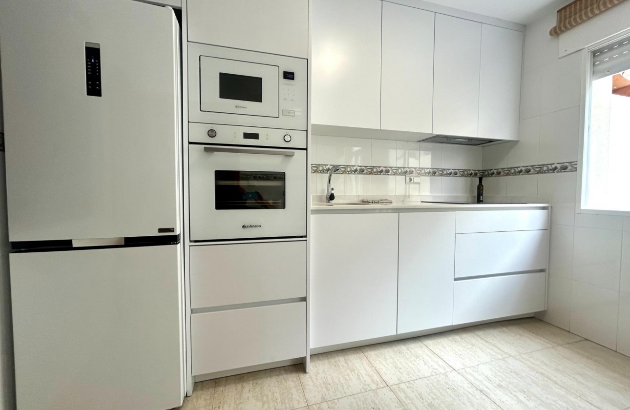 Resale - Townhouse - Orihuela Costa - Campoamor