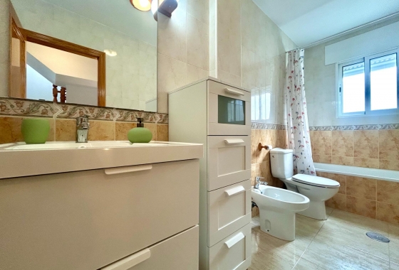 Resale - Townhouse - Orihuela Costa - Campoamor