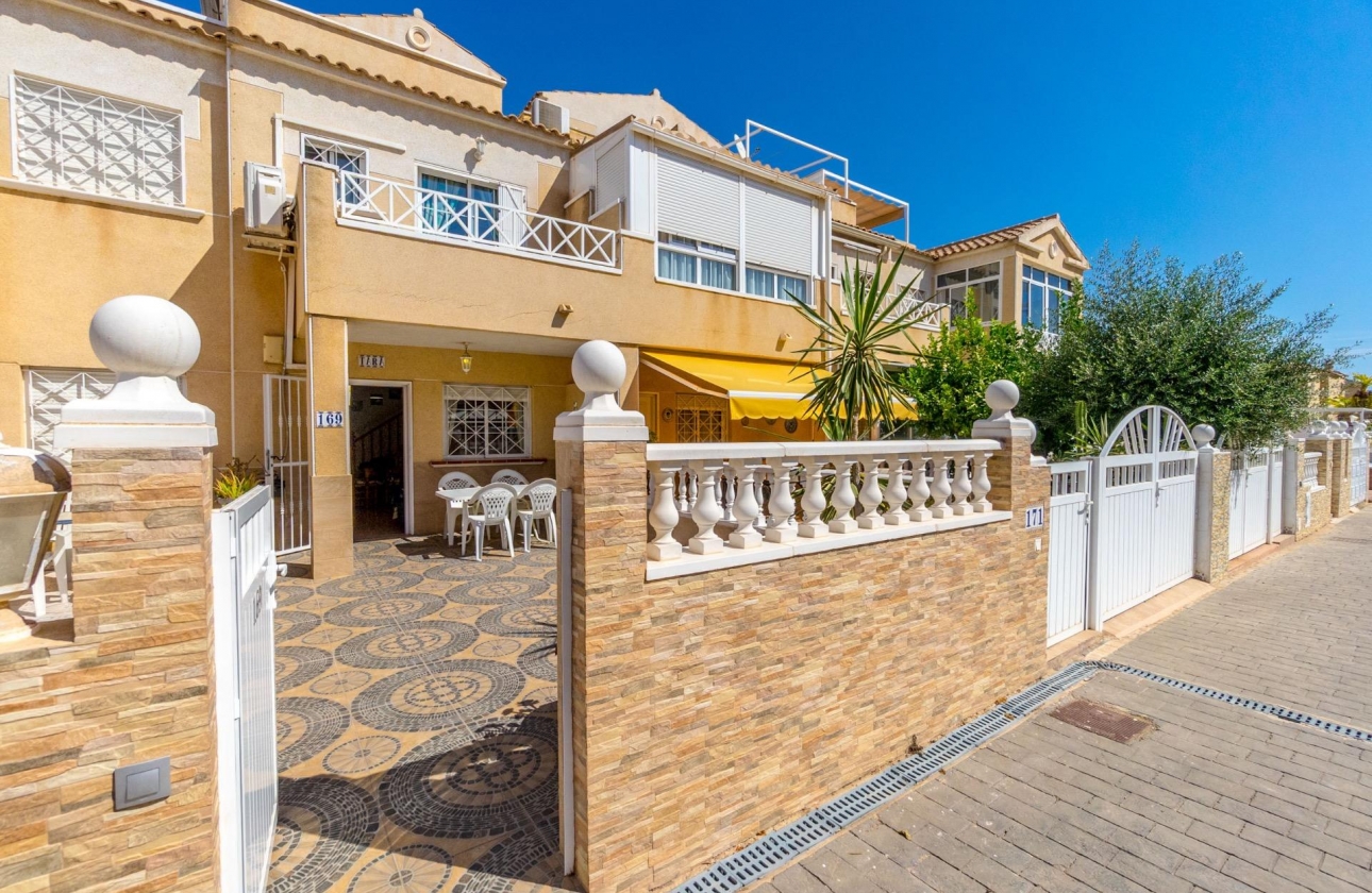 Resale - Townhouse - Torrevieja - Nueva Torrevieja