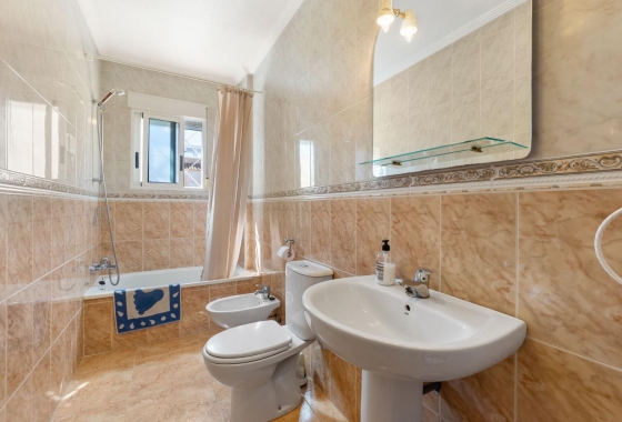 Resale - Townhouse - Torrevieja - Nueva Torrevieja