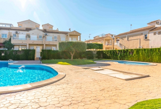 Resale - Townhouse - Torrevieja - Nueva Torrevieja