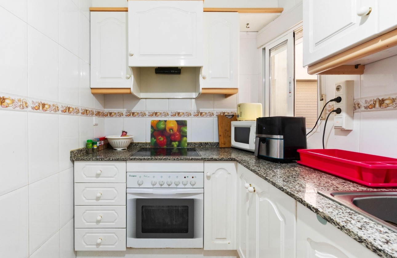 Wiederverkauf - Wohnung - Torrevieja - Centro