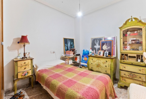 Wiederverkauf - Wohnung - Torrevieja - Centro