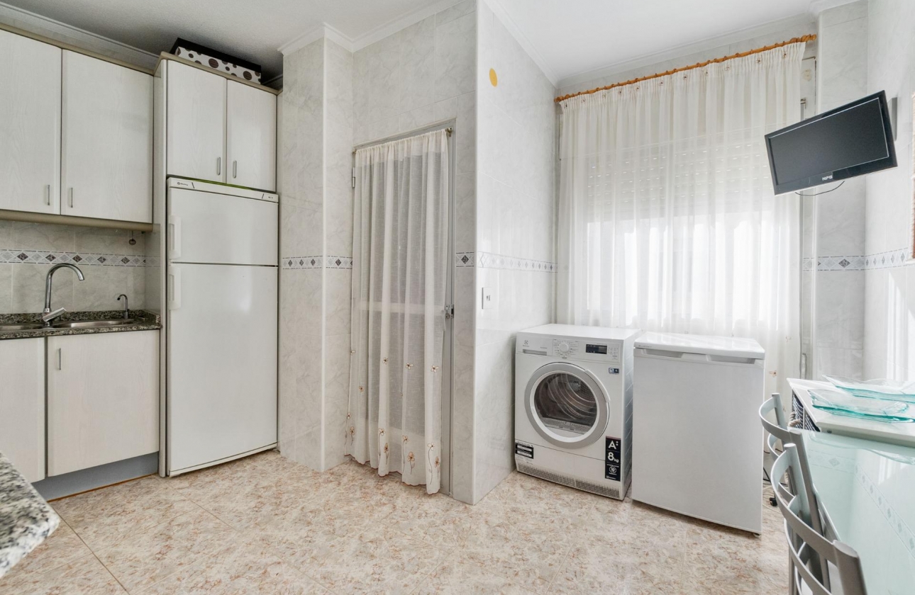 Resale - Apartment - Torrevieja - torrevieja