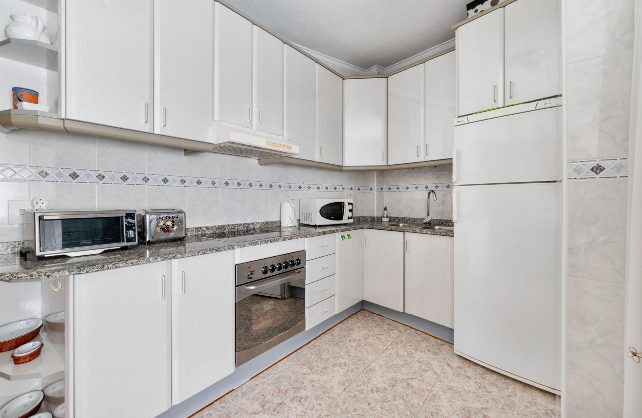 Resale - Apartment - Torrevieja - torrevieja