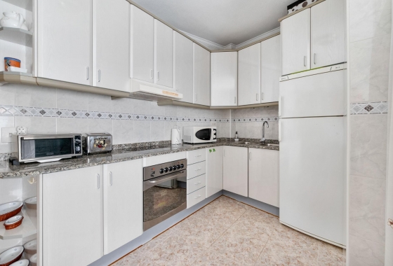 Resale - Apartment - Torrevieja - torrevieja