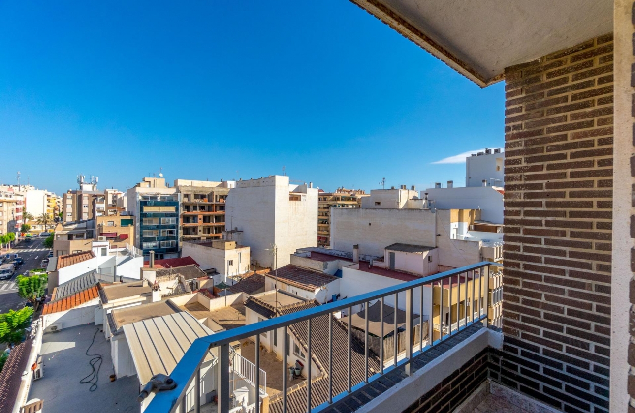 Resale - Apartment - Torrevieja - torrevieja