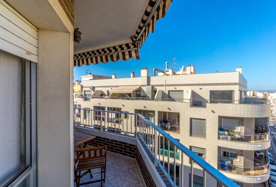 Resale - Apartment - Torrevieja - torrevieja