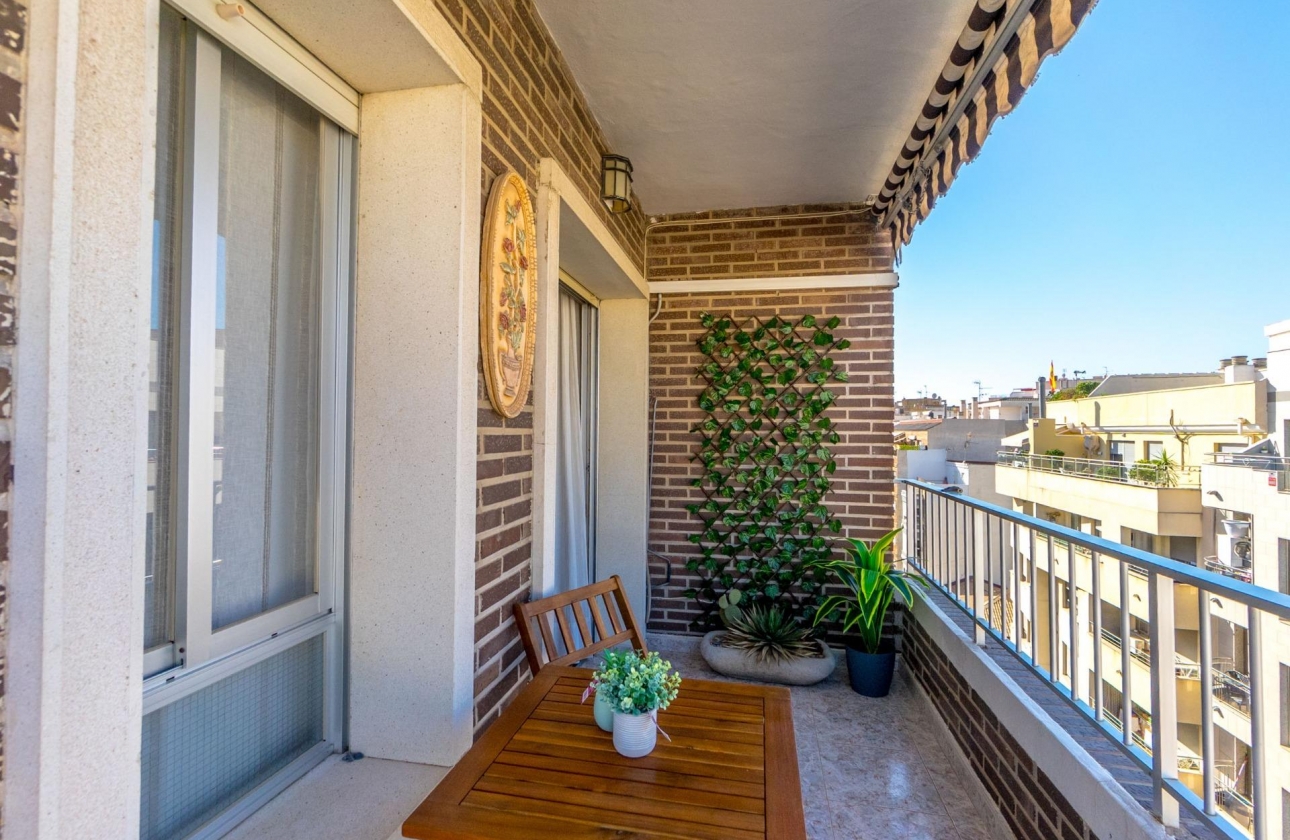 Resale - Apartment - Torrevieja - torrevieja
