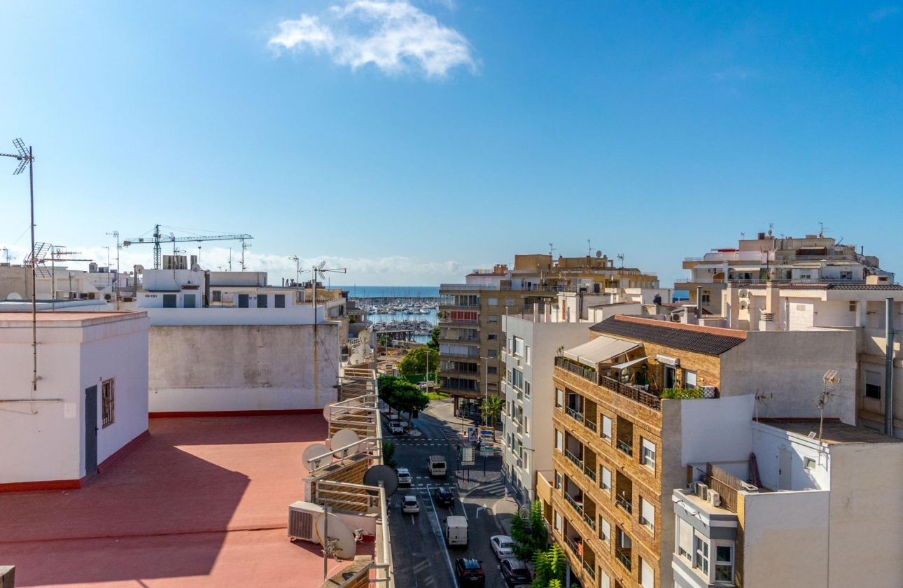 Resale - Apartment - Torrevieja - torrevieja