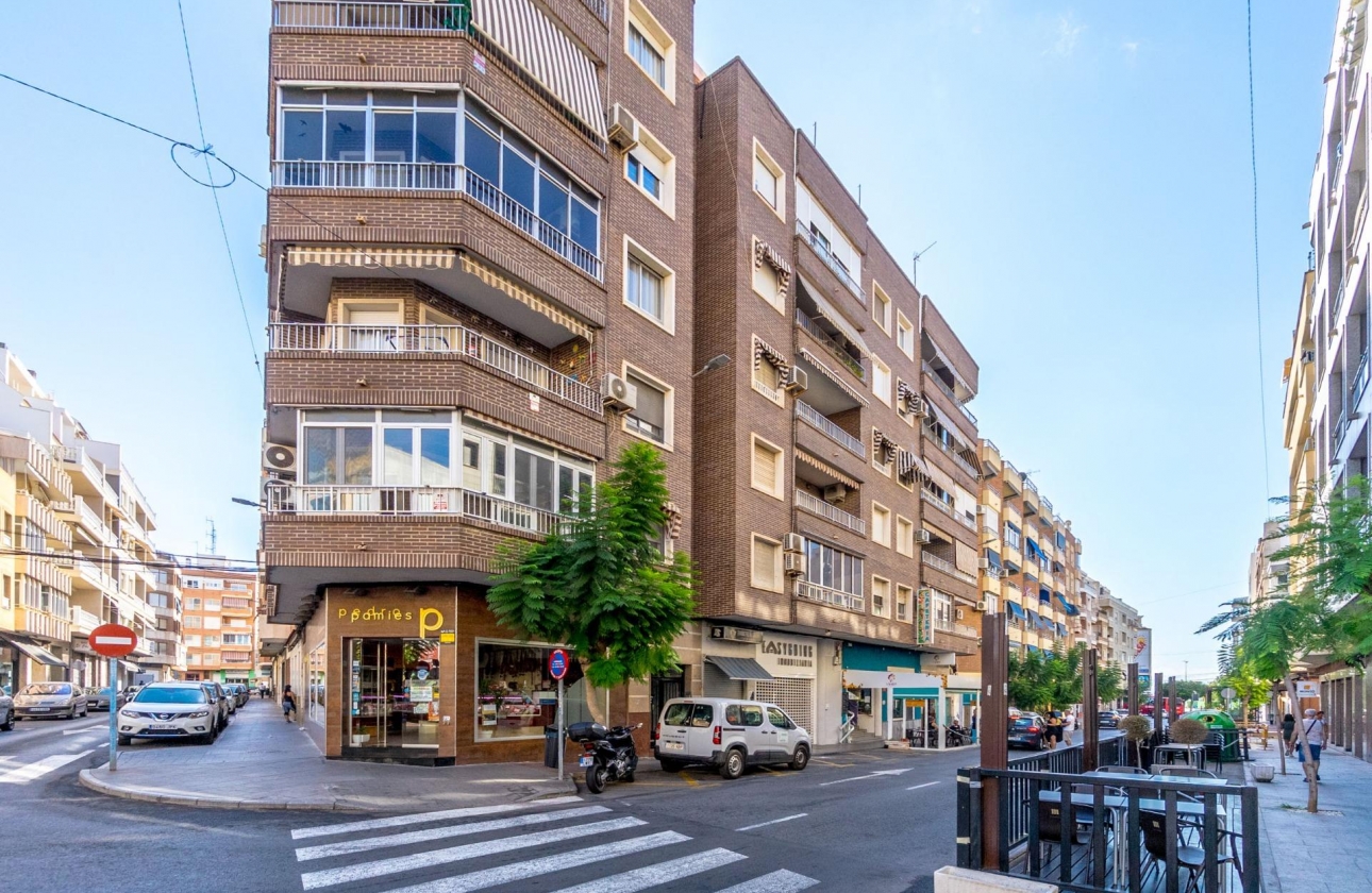 Resale - Apartment - Torrevieja - torrevieja