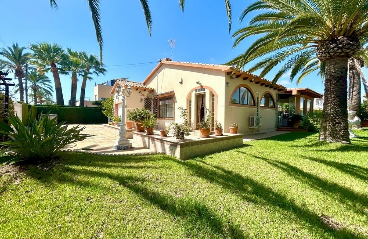 Wiederverkauf - Villa - Orihuela Costa - Cabo Roig