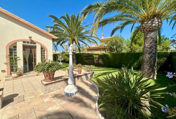 Wiederverkauf - Villa - Orihuela Costa - Cabo Roig