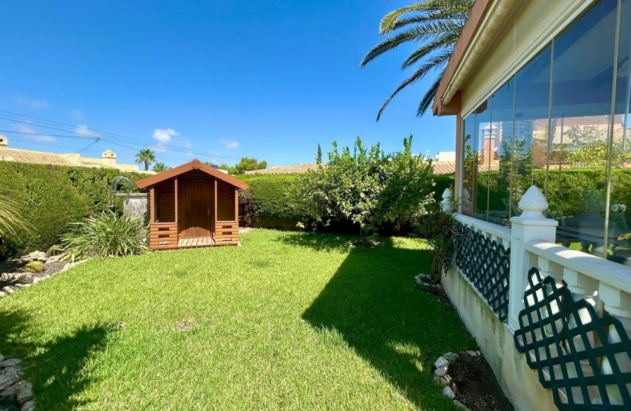 Wiederverkauf - Villa - Orihuela Costa - Cabo Roig