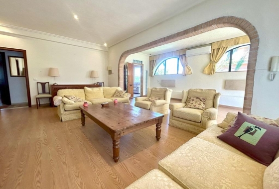 Wiederverkauf - Villa - Orihuela Costa - Cabo Roig